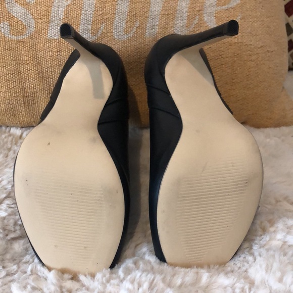 Shoemint size 6 peeptoe bootie - Picture 7 of 11